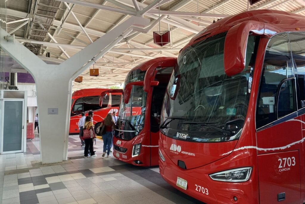 Llega sin estrés con la nueva Ruta del Aeropuerto hacia Zona Hotelera de Cancún; horarios, costo y beneficios